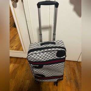 RARE Gucci (vintage) carry on luggage